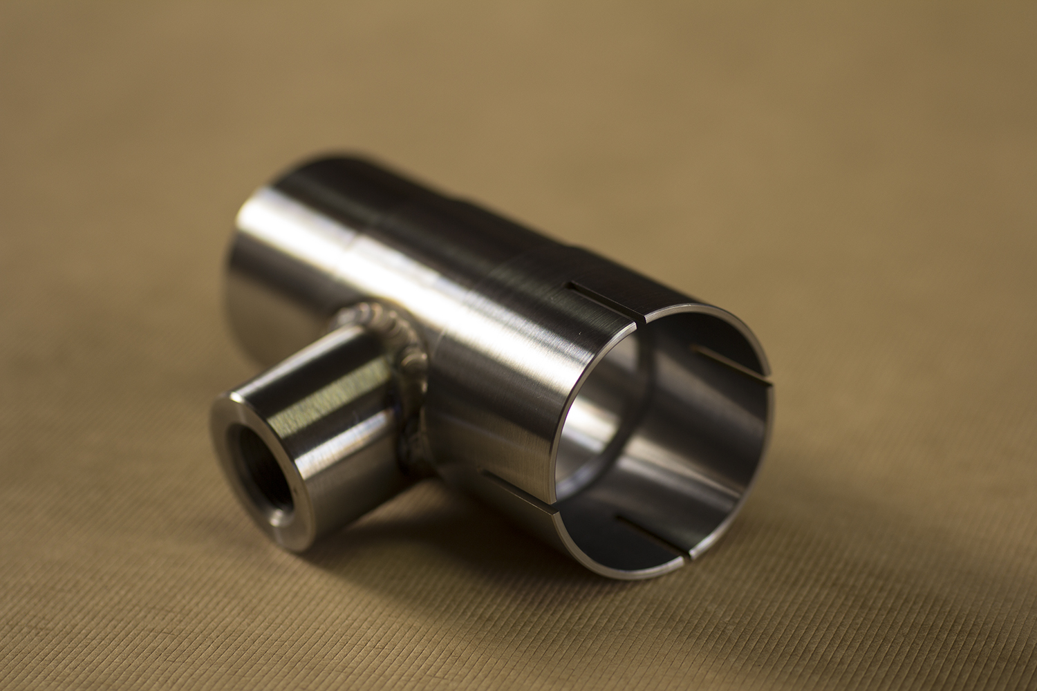 旋盤加工　溶接　ワイヤーカット　野方電機工業