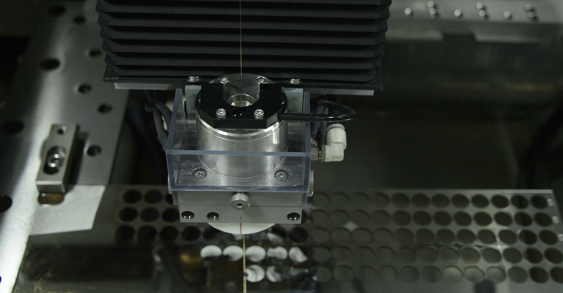 ワイヤーカット