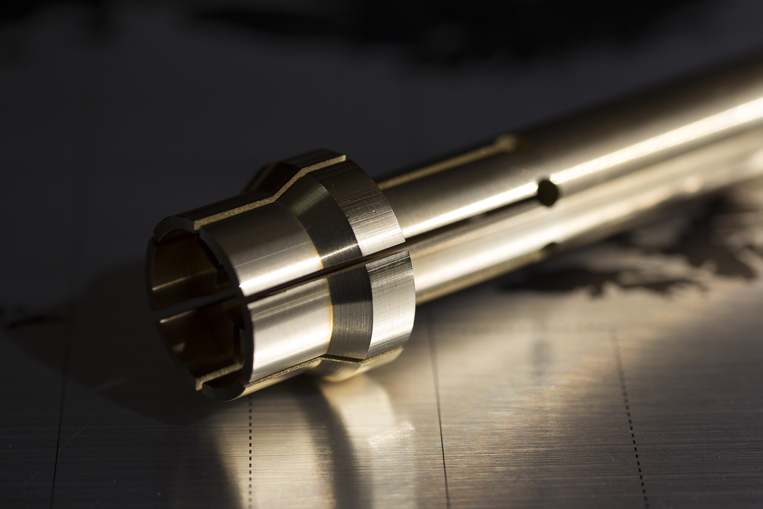 真鍮加工　旋盤加工　ワイヤーカット