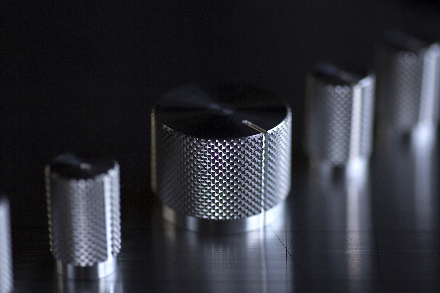 アルミ加工　金属加工　野方電機