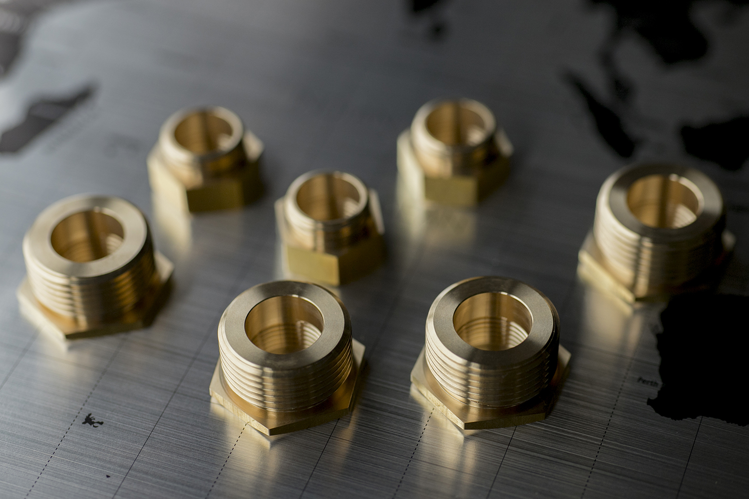 真鍮 真鍮部品 真鍮加工 金属加工 旋盤加工 NC旋盤 機械加工 部品加工 町工場 ものづくり １個から 丁寧な仕事 東京 中野区 野方 野方電機工業