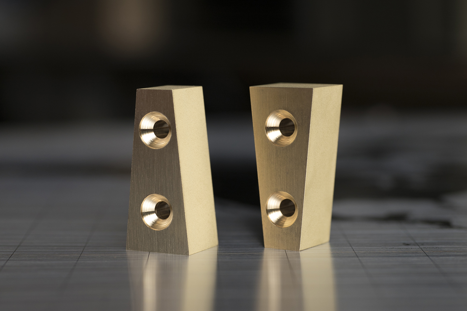 真鍮 真鍮部品 真鍮パーツ 建築金物 真鍮加工 真鍮製品 金属部品 金属加工 フライス加工 ワイヤーカット ものづくり 町工場 東京 中野区 野方 野方電機工業