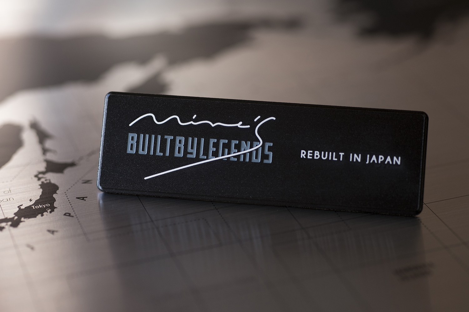 ロゴプレート ネームプレート 社名プレート オリジナルロゴ ロゴプレート製作 金属加工 アルミ加工 オリジナルパーツ ワンオフパーツ カスタムパーツ 町工場 野方電機工業