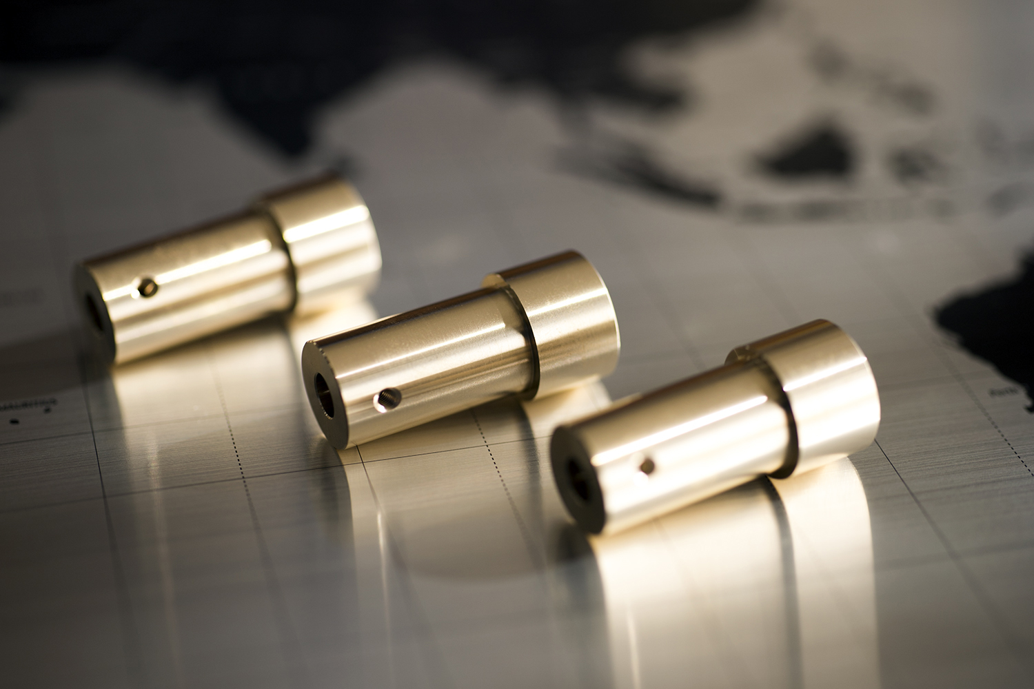 真鍮 真鍮部品 真鍮加工 真鍮パーツ オーディオ オーディオ部品 インテリア プロダクトデザイン 金属加工 部品加工 部品製作 町工場 東京 中野区 野方 野方電機工業