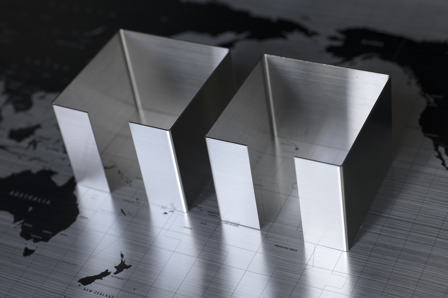 板金加工 板金曲げ加工 ステンレス加工 ステンレス板材 SUS304 金属加工 精密板金 大学 研究所 部品加工 部品製作 ものづくり 町工場 東京 中野区 野方 野方電機工業